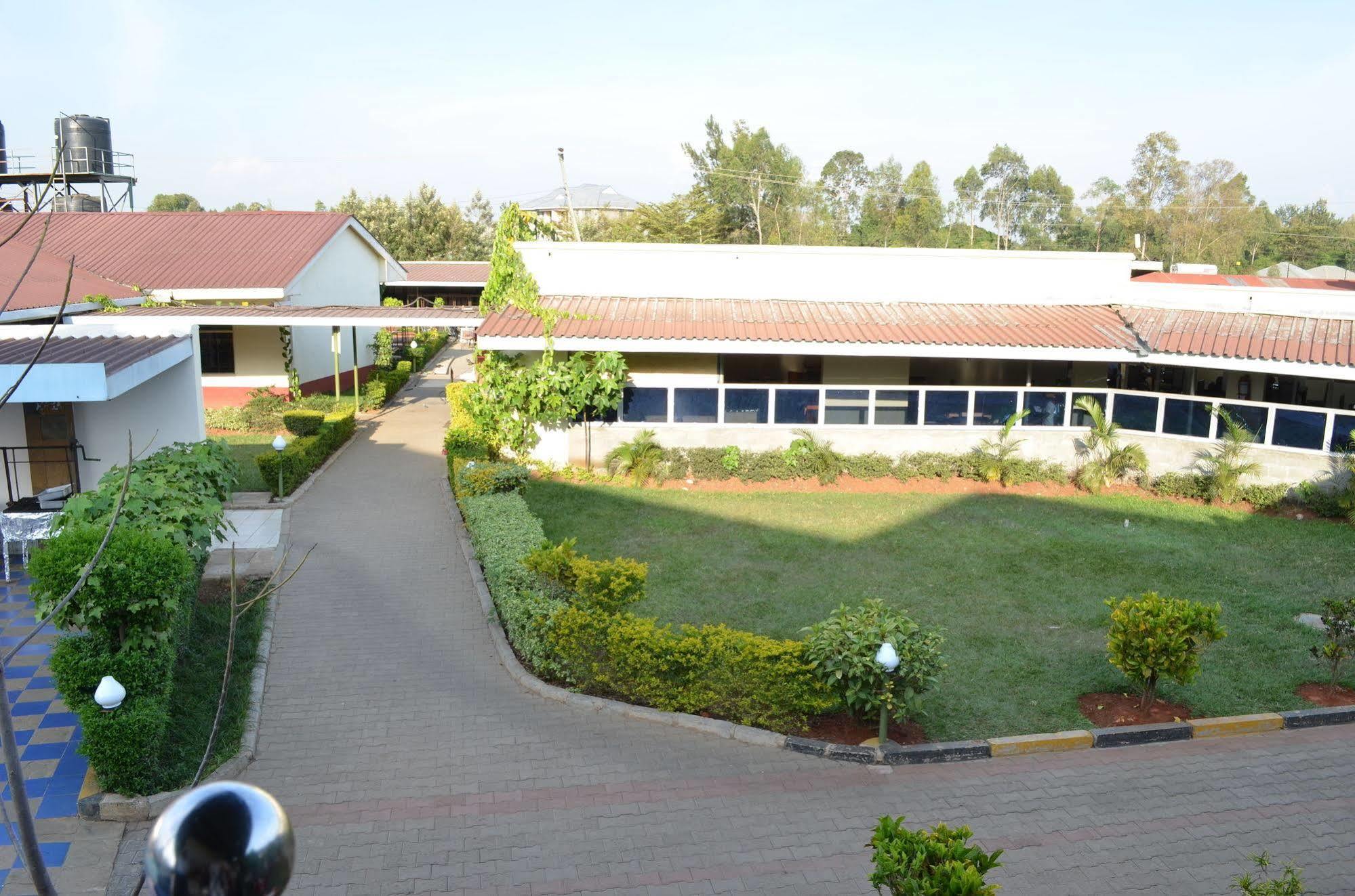 Royal City Dubai Complex Kisumu Buitenkant foto